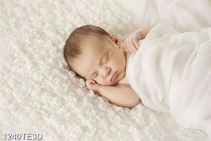 Tranh baby đang ngủ