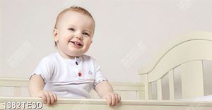 Tranh baby dễ thương