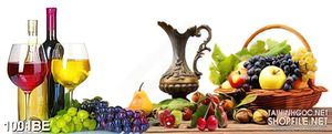 Tranh psd bếp chiếc bình cổ trên bàn rượu