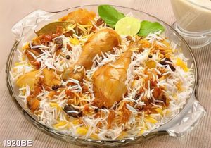 Tranh tô gà nướng phô mai hấp dẫn treo tường bếp
