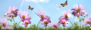 Tranh khổ ngang hoa thơm bướm lượn treo tường nhà bếp
