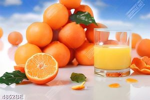 Tranh bếp những trái cam mọng nước và ly nước ép cam