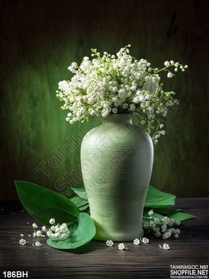 Tranh bình hoa cỏ màu xanh