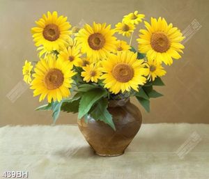 Tranh bình hoa hướng dương vàng khoe sắc dán tường
