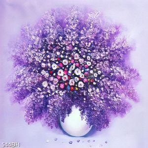 Tranh bình hoa treo tường những bông hoa nhí rực rở màu tím