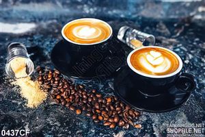 Tranh hai tách cappuccino với những hạt cà phê trên bàn