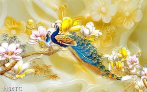 Tranh chim công và hoa mẫu đơn nền giả ngọc