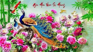 Tranh chim công và thư pháp Gia Hòa Vạn Sự Hưng