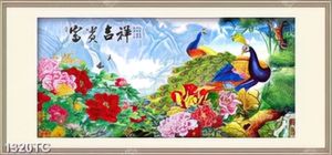 Tranh mẫu đơn và chim công đẹp