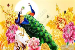 Tranh chim công chim công và bông hoa in uv