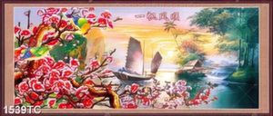 Tranh thuận buồm xuôi gió mùa xuân