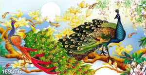 Tranh đôi chim công và hoa mẫu đơn