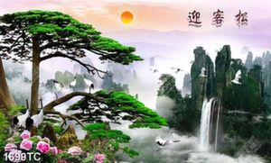 Tranh thác phong thủy và cây tùng