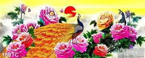 Tranh chim công vẽ tay màu vàng 3d ấn tượng