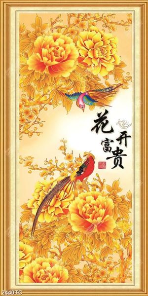 Tranh hoa mẫu đơn vàng và đôi chim trên cây
