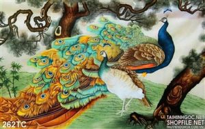 Tranh chim công chơi đùa giữa rừng