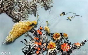 Tranh chim công giả ngọc đậu trên cành cây