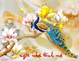 Tranh chim công và hoa mộc lan