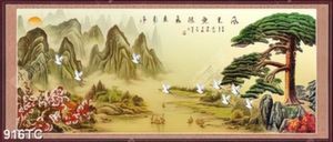 Tranh thủy mặc hoa đào và cây tùng