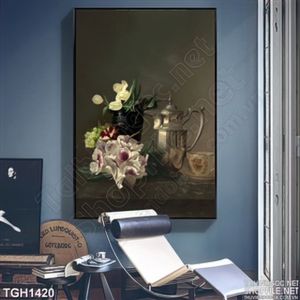 Tranh ghép ấm nước và hoa