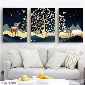 Tranh kính treo tường con hươu đẹp