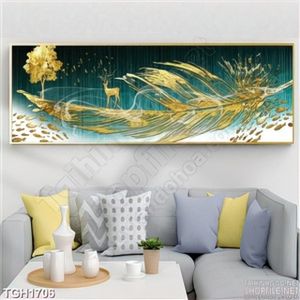 Tranh ghép hiện đại con hươu trên chiếc lông vũ