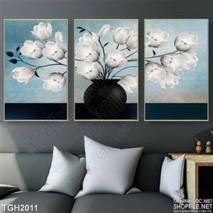 Tranh ghép bình hoa tulip trắng
