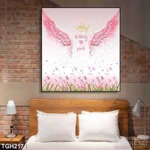 Tranh ghép decor đôi cánh thiên thần trên đồng cỏ hồng