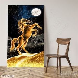 Tranh ghép chú ngựa vàng trên núi và ánh trăng in canvas