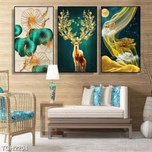 Tranh ghép trang trí những chú hươu vàng bên đàn cá heo