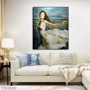 Tranh ghép in canvas cô gái trẻ xinh đẹp tung váy trong gió