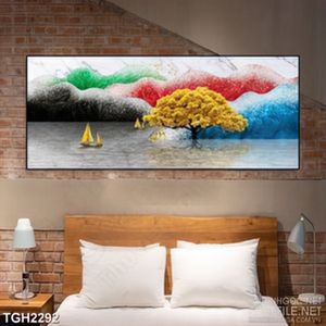 Tranh ghép trang trí những cánh buồm dáp vàng trên sông