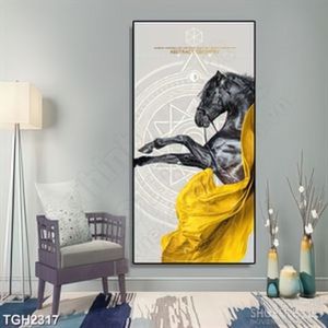 Tranh ghép in uv chú hoắc mã phi thân bên tấm lụa dáp vàng