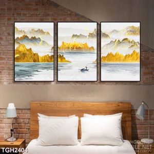 Tranh ghép trang trí những ngọn đồi dáp vàng bên sông dài