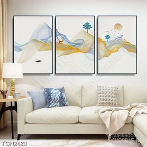Tranh ghép trang trí những làn màu trong suốt bên hồ nước