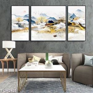 Tranh ghép decor màu ánh vàng bao phủ những ngọn núi cao