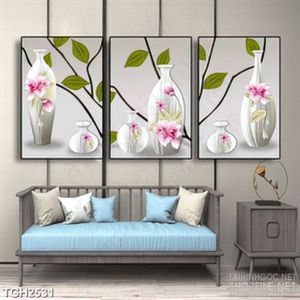 Tranh ghép decor những chiếc bình được in nhiều họa tiết