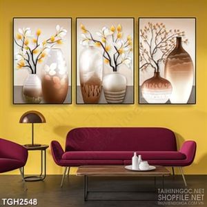 Tranh ghép decor những bình gốm sứ cắm đầy bông anh đào