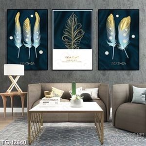 Tranh ghép in canvas những chiếc lông vũ đính ngọc xinh đẹp