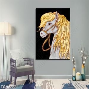 Tranh ghép nghệ thuật chú ngựa bạch có bờm vàng dán tường