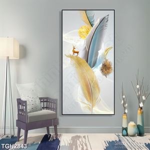 Tranh ghép decor chiếc lông vũ vàng óng mượt treo tường