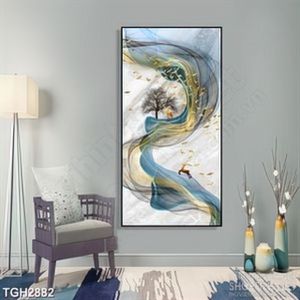 Tranh ghép đàn chim én vàng bay lượn bên đàn hươu in 5d