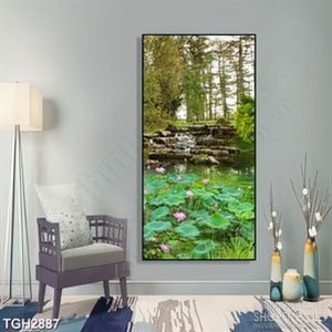 Tranh ghép những mạch nước nhỏ bên đầm hoa sen in 3d