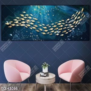 Tranh ghép đàn cá vàng ở đại dương