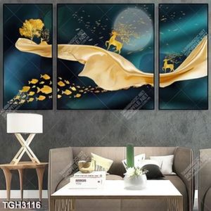 Tranh ghép hươu vàng trên núi