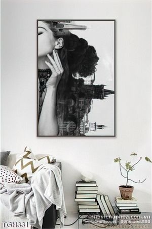 Tranh ghép cô gái quyến rũ