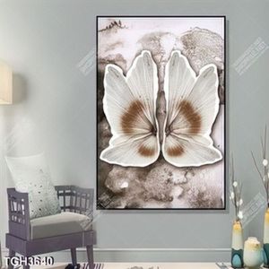 Tranh ghép sơn dầu cánh bướm