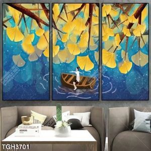 Tranh ghép bé và thuyền trên sông