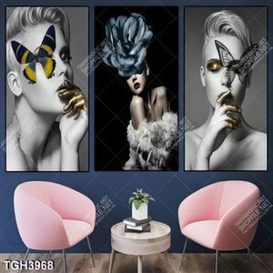 Tranh ghép 3 tấm model nghệ thuật