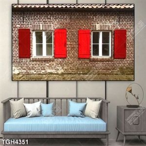 Tranh ghép nhà cửa sổ đỏ